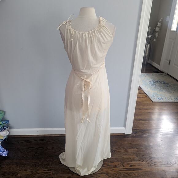 Vintage Women's Lingerie Slip Cream Shadowline 36 Tie Sleeve Knot Maxi - Picture 3 of 11